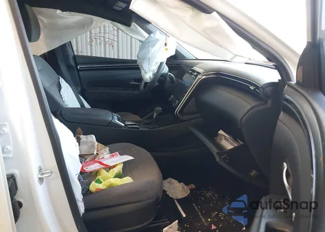 2022 Hyundai Santa Cruz Sel z USA, uszkodzony, nr VIN 5NTJC4AE2NH017908